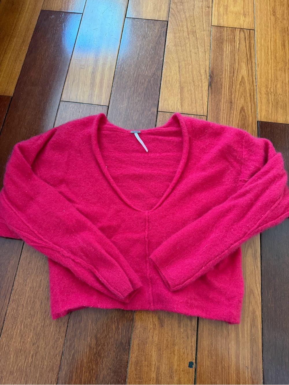 Women’s free people V-Neck Cozy Crop Sweater - Bright Pink